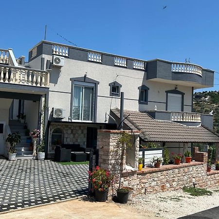 Vila Viktori 卡萨米尔 外观 照片